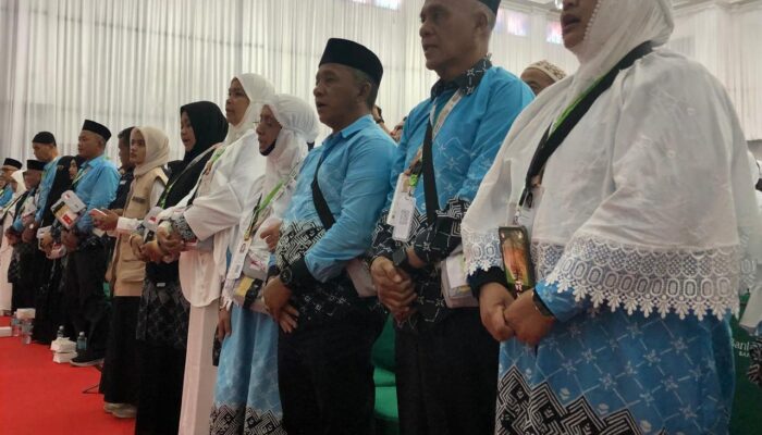 393 Jemaah Kloter 1 Dilepaskan, Tertua Berusia 88 Tahun