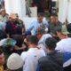 Mualem Bagikan Uang Meugang untuk Seribuan Warga
