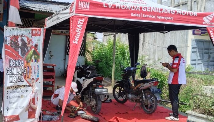 Bawaslu Aceh Utara Gandeng AHASS Gelar Service Mura Plus untuk Motor Warga Korban Banjir