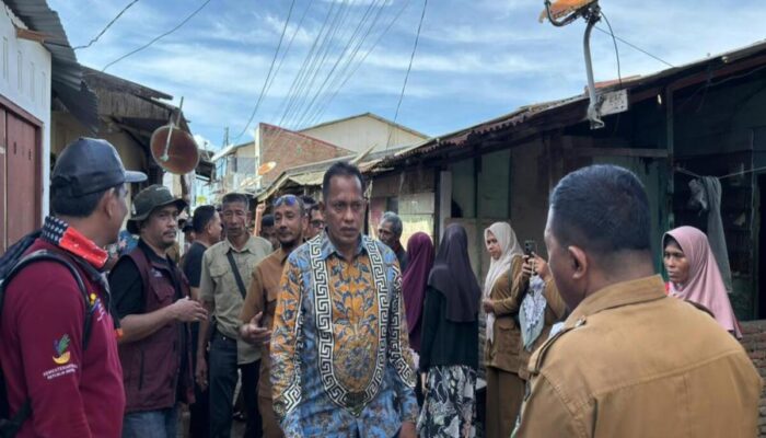 Wawalkot Husaini Tinjau Lokasi Kebakaran Kampung Jawa
