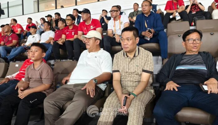 Bobby Gelar Nonton Bareng Timnas Indonesia vs Myanmar
