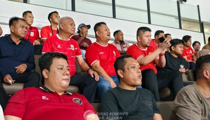 Gubsu Nonton Bareng Pertandingan Timnas Indonesia vs Myanmar 