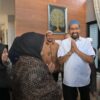 Mualem Takziah ke Rumah Duka Mantan Gubernur Aceh dr. Zaini Abdullah