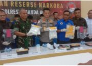 Iming-iming Rp145 Juta, Dua Kurir Sabu Dibekuk Sebelum Naik Pesawat