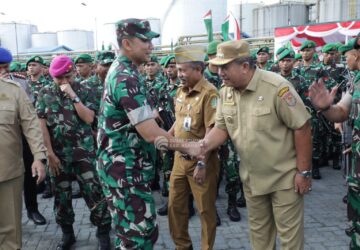 Bupati Menghadiri Momen Haru Kembalinya Satgas Pamtas Yonif 126/KC