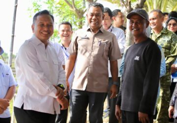 Sekjen KKP Kunjungi Tambak Garam di Pidie Pasca Banjir