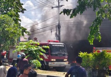 Kebakaran di Dekat Suzuya Mall, BPBD Kerahkan 10 Armada