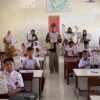 Bullying Masih Dianggap Candaan, Mahasiswa KKN USK Bekali Siswa SD Cara Melawan Perundungan