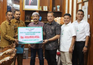 Pidie Terima Zakat Atas Laba Penghasilan Deviden Bank Aceh Tahun Buku 2025.