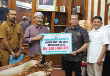 Pidie Terima Zakat Atas Laba Penghasilan Deviden Bank Aceh Tahun Buku 2025.