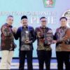 Bupati Bersama Wakil Bupati Pidie Terima Penghargaan Serambi Awards 2026