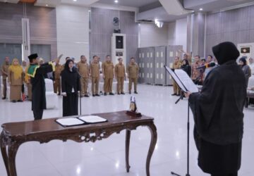 Wali Kota Illiza Lantik dr. Emiralda sebagai Direktur RSUD Meuraxa