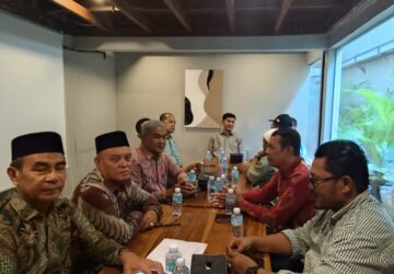 IKSAS Sampaikan Penolakan Tambang Samadua kepada Bupati Aceh Selatan