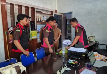 Kejari Aceh Singkil Geledah Disdikbud, Usut Dugaan Korupsi Pengadaan Seragam Rp1,77 Miliar