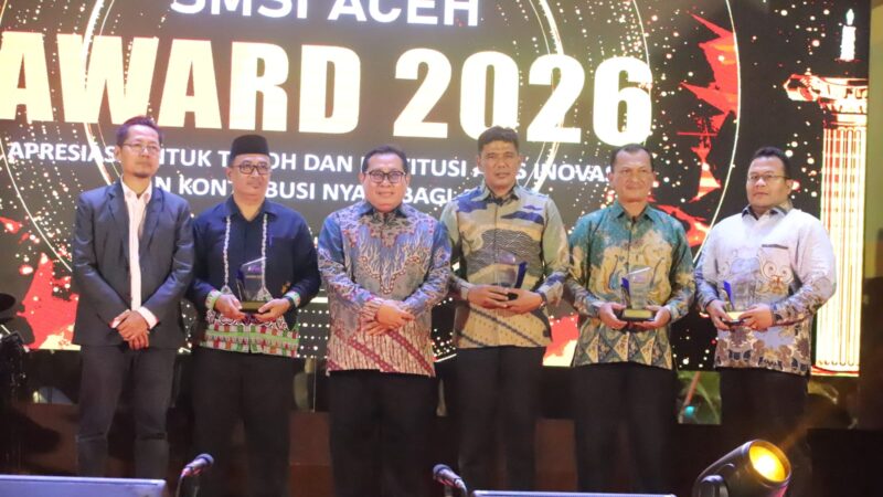 Bupati Pidie Raih SMSI Award 2026 sebagai Pelopor Program Pengentasan Buta Hijaiyah