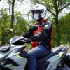 Hujan Abu dan Asap Ganggu Pengendara, Ini Tips Aman Saat Berkendara