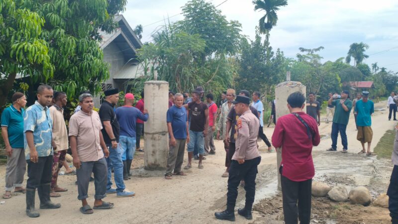 Jalan Rusak, Warga Palang Akses Lhoksukon-Buket Hagu