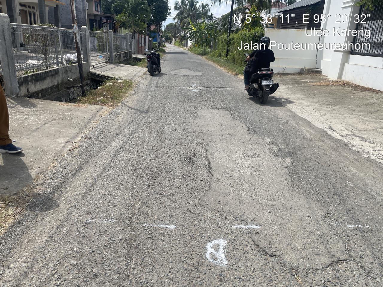 Kawasan jalan Poe Teumeuruhom yang mengalami kerusakan dan akan dilakukan perbaikan | Foto: dok PUPR Banda Aceh