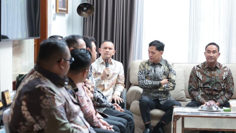Temui Kapolri Suyudi, Komisi III DPR Minta Oknum Arogan Diperbaiki