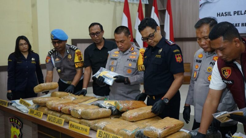 Hampir 40 Kg Ganja Disita di Kuala Langsa, Dua Pria Diduga Pengedar Ditangkap