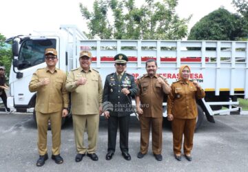 27 Truk Roda Enam Diserahkan Untuk KDMP Asahan, Bupati Taufik: Penggunaannya Akan Dipantau
