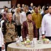 Dek Fadh dan Wakil Ketua KPK Anugerahkan Predikat Desa Antikorupsi kepada 15 Gampong di Aceh