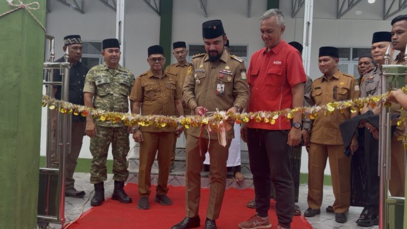 Bupati Aceh Timur Resmikan Musholla Amaliah Bantuan Yayasan Satu Untuk Negeri tvOne, Wujud Kepedulian bagi Korban Banjir Bandang