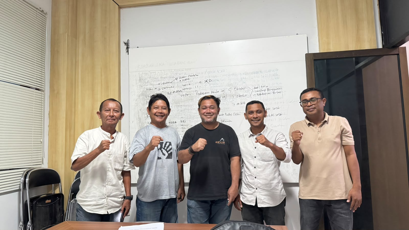Lima anggota SC Konferprov PWI Aceh 2026.[FOTO dok SC Konferprov PWI Aceh]
