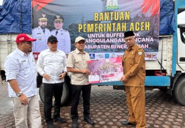 PemerintaDek Fadh Salurkan Bantuan Bencana Rp4,85 Miliar untuk Dua Kabupaten