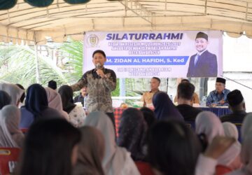Warga Peunayong Minta Jalan Diperbaiki, Krueng Aceh Dikeruk, Masjid Dilengkapi CCTV Saat Reses Zidan