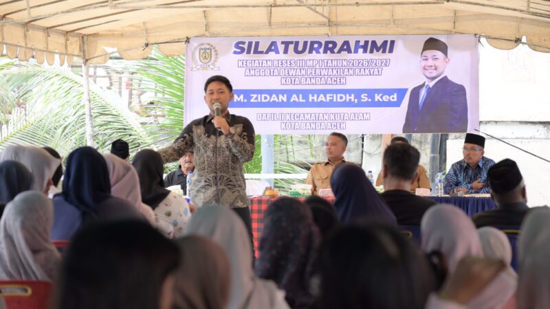 Warga Peunayong Minta Jalan Diperbaiki, Krueng Aceh Dikeruk, Masjid Dilengkapi CCTV Saat Reses Zidan