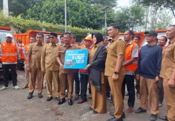 Illiza Tambah 9 Truk dan 9 Pikap Sampah, Banda Aceh Ditargetkan Bersih Pukul 08.00